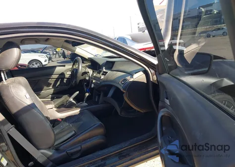 2010 Honda Accord 2.4 Lx-S z USA, uszkodzony, nr VIN 1HGCS1B34AA004635